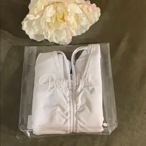 Bombshell sportswear